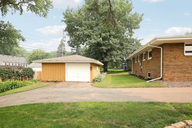 728 6th Avenue S, Hopkins, MN 55343
