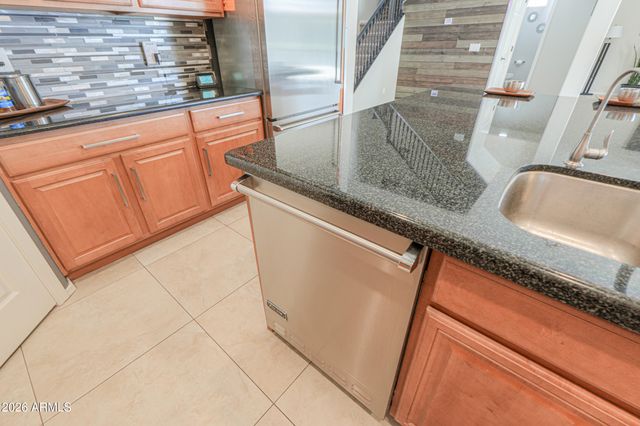 45247 W JACK RABBIT Trail, Maricopa, AZ 85139