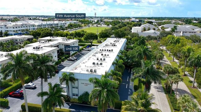 72 7th ST S 106, Naples, FL 34102