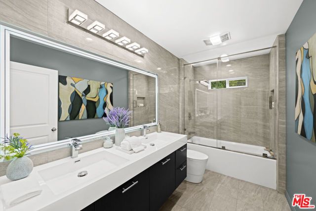 11725 Laurelwood Drive, Studio City (los Angeles), CA 91604