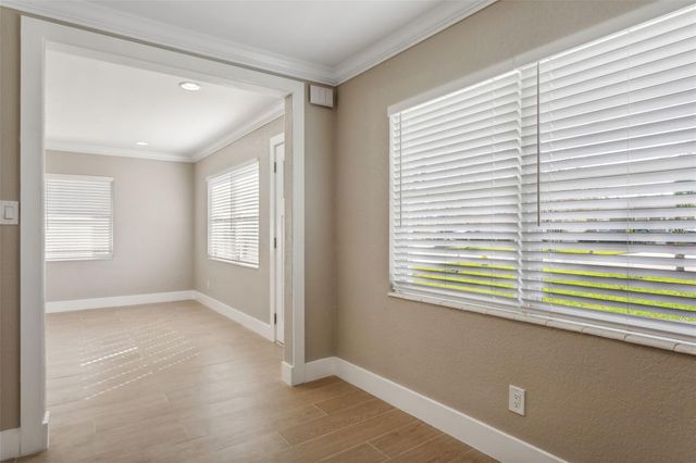 3819 W GRAY STREET, Tampa, FL 33609