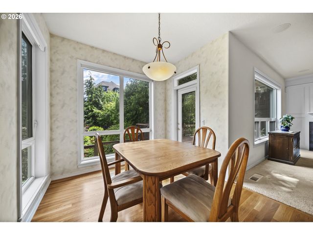 4296 Se AUGUSTA Loop, Gresham, OR 97080