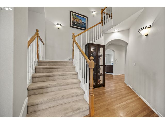 4296 Se AUGUSTA Loop, Gresham, OR 97080