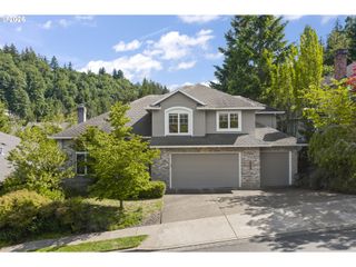 4296 Se AUGUSTA Loop, Gresham, OR 97080