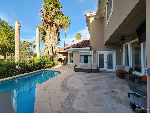 828 Rio Grande Avenue, Mission, TX 78572