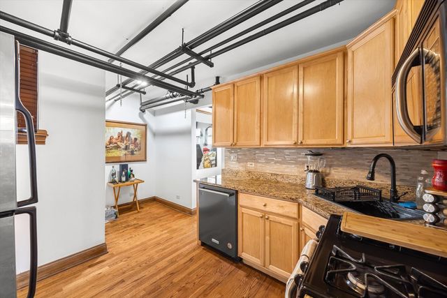 846 Wesley Avenue G, Oak Park, IL 60304