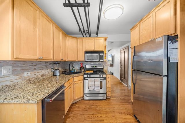 846 Wesley Avenue G, Oak Park, IL 60304