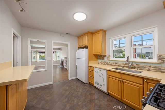 721 723 W Hellman, Alhambra, CA 91803