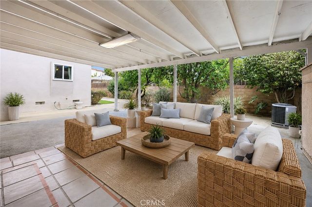 721 723 W Hellman, Alhambra, CA 91803