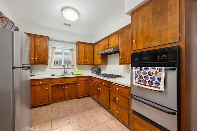 721 723 W Hellman, Alhambra, CA 91803