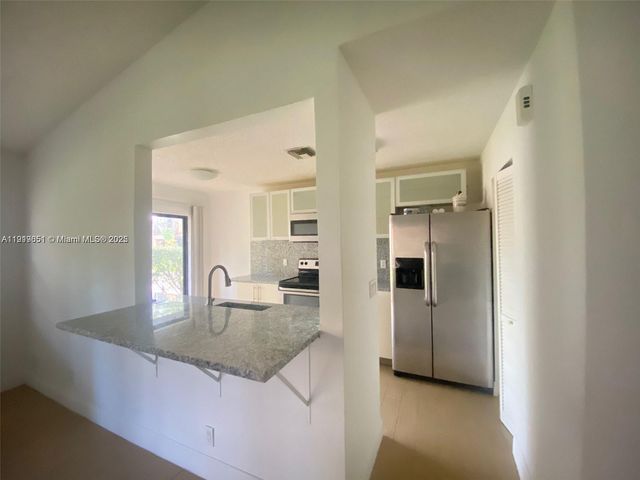 9269 W Sunrise Blvd, Plantation, FL 33322