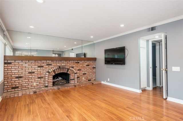 21 Whispering Wind, Irvine, CA 92614