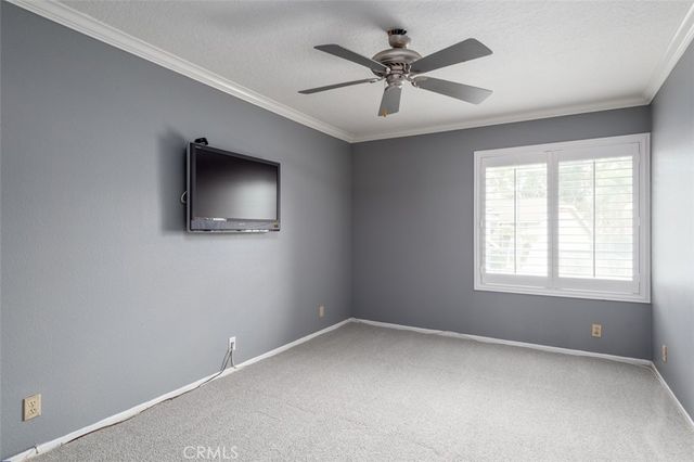 21 Whispering Wind, Irvine, CA 92614