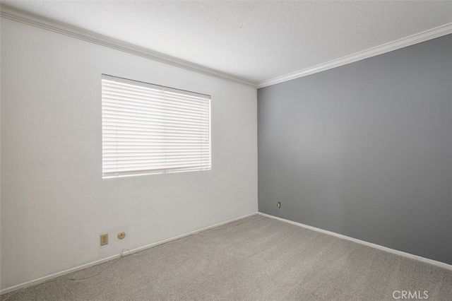 21 Whispering Wind, Irvine, CA 92614