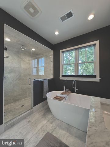 3011 19TH ST S, Arlington, VA 22204
