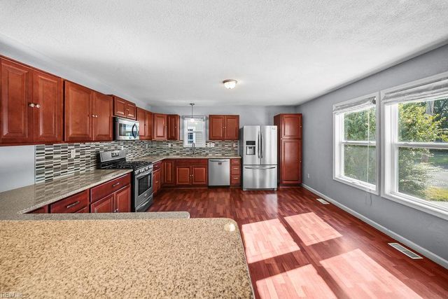 624 Augusta ST, Hampton, VA 23669