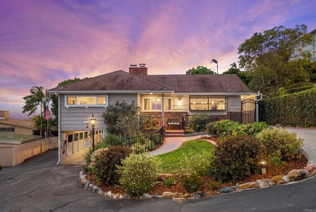 3015 Rogers, San Diego, CA 92106 — exterior