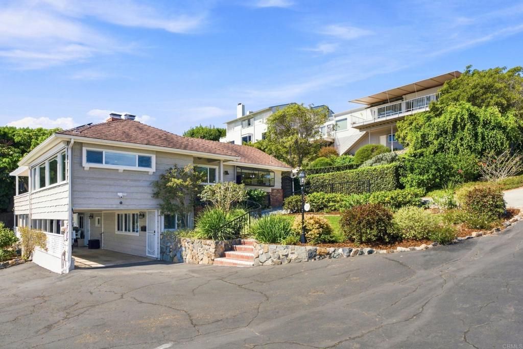 3015 Rogers, San Diego, CA 92106 — photo 2
