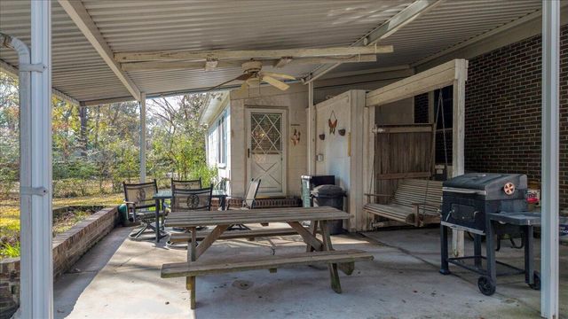 1225 Hillside Drive, Hanahan, SC 29410