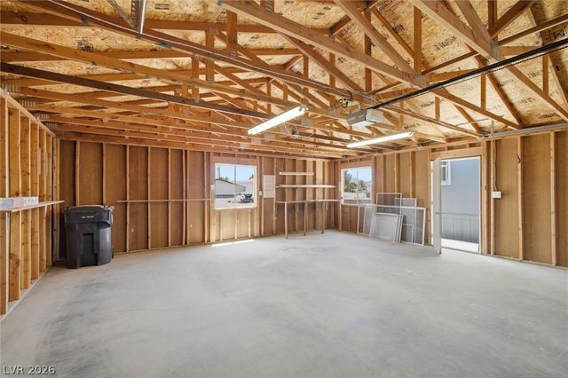 101 Steptoe Street, Pahrump, NV 89048