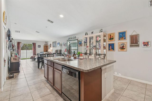10248 CARLOWAY HILLS DRIVE, Wimauma, FL 33598