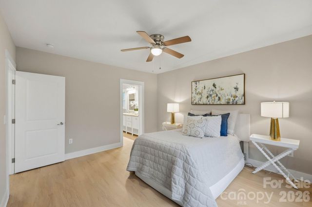 4888 Slanting Bridge Road, Sherrills Ford, NC 28673