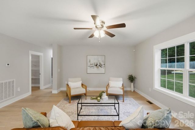 4888 Slanting Bridge Road, Sherrills Ford, NC 28673