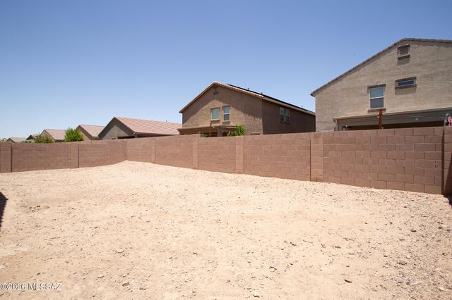 10032 N Smooth Agave Loop, Marana, AZ 85653