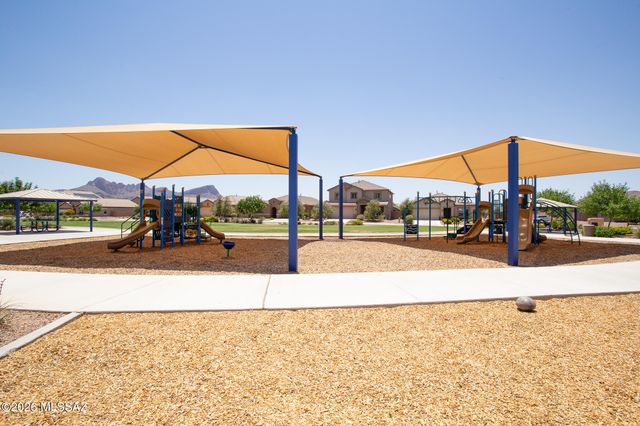 10032 N Smooth Agave Loop, Marana, AZ 85653