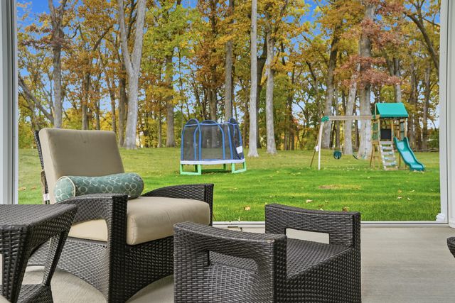 804 Shannon Drive, Crown Point, IN 46307