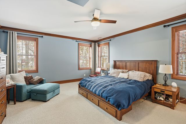 804 Shannon Drive, Crown Point, IN 46307