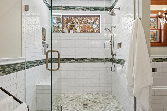 804 Shannon Drive, Crown Point, IN 46307