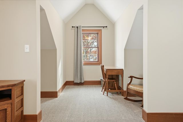 804 Shannon Drive, Crown Point, IN 46307