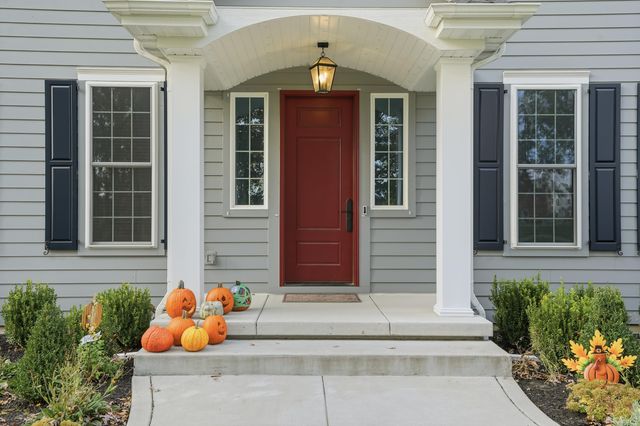 804 Shannon Drive, Crown Point, IN 46307