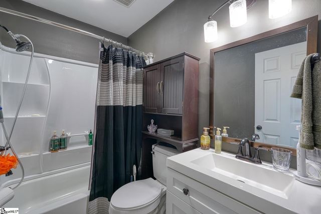 432 Gravley Road, Greer, SC 29651