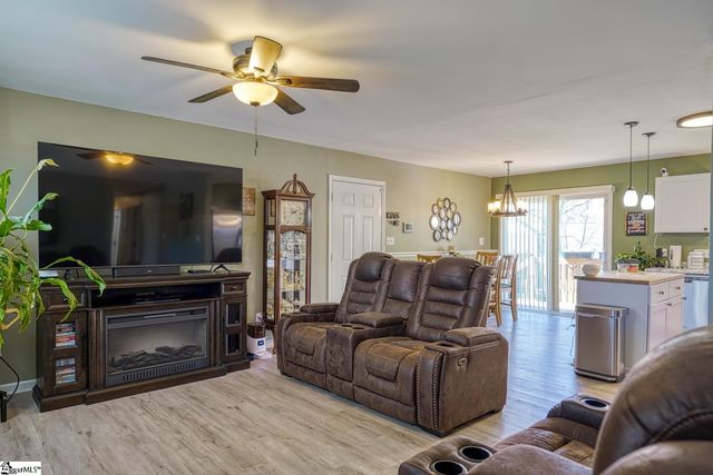 432 Gravley Road, Greer, SC 29651