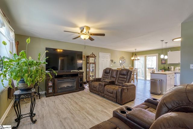 432 Gravley Road, Greer, SC 29651