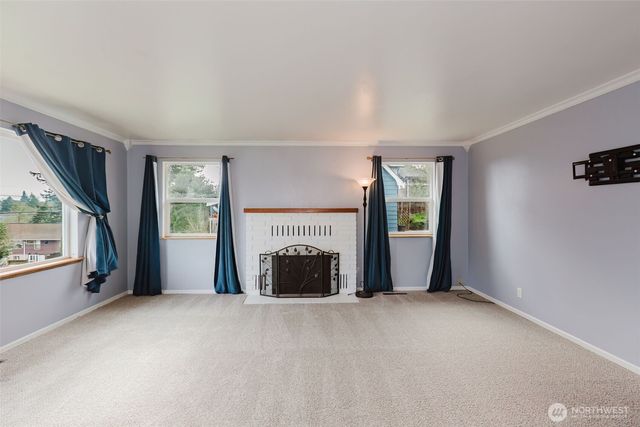 1925 N Callow Avenue, Bremerton, WA 98312