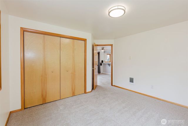 1925 N Callow Avenue, Bremerton, WA 98312