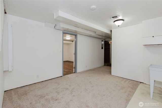 1925 N Callow Avenue, Bremerton, WA 98312