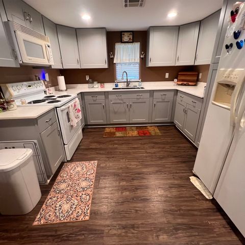 127 Bayou Blue Rd, Houma, LA 70364