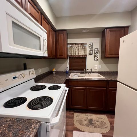 127 Bayou Blue Rd, Houma, LA 70364