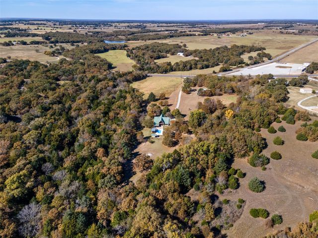 6702 State Highway 59 N, Bowie, TX 76230