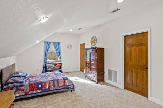 6702 State Highway 59 N, Bowie, TX 76230