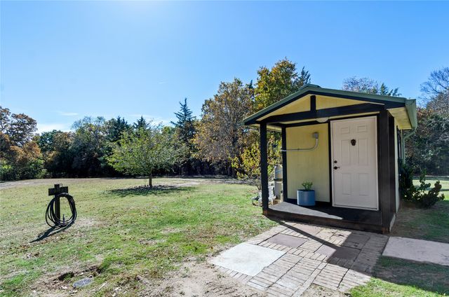 6702 State Highway 59 N, Bowie, TX 76230