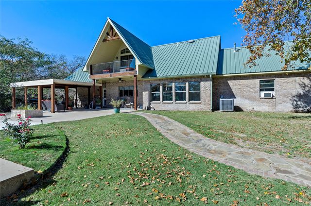 6702 State Highway 59 N, Bowie, TX 76230