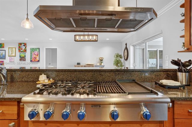 4710 Grant St, Hollywood, FL 33021