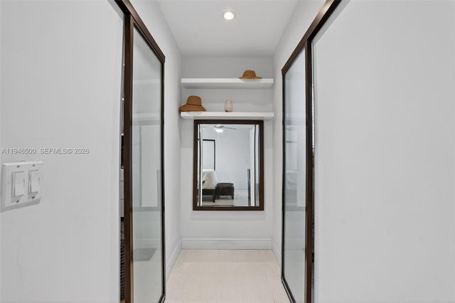 4710 Grant St, Hollywood, FL 33021