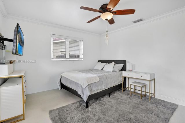 4710 Grant St, Hollywood, FL 33021