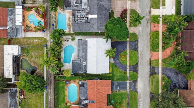 4710 Grant St, Hollywood, FL 33021